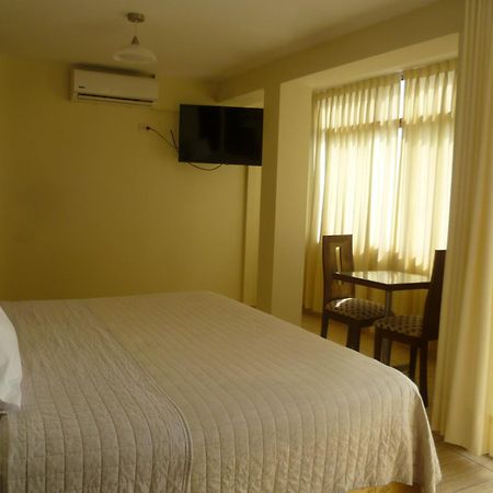 Hotel Huankarute Huanchaco Exterior photo